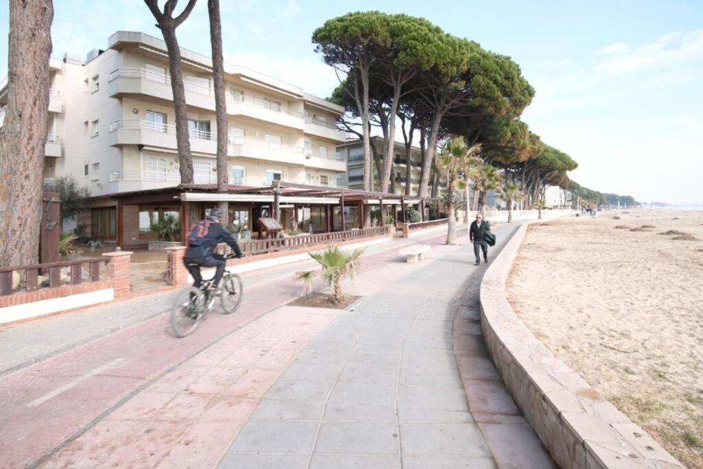 Apartamento Con Vistas Al Mar En Cambrils Buitenkant foto